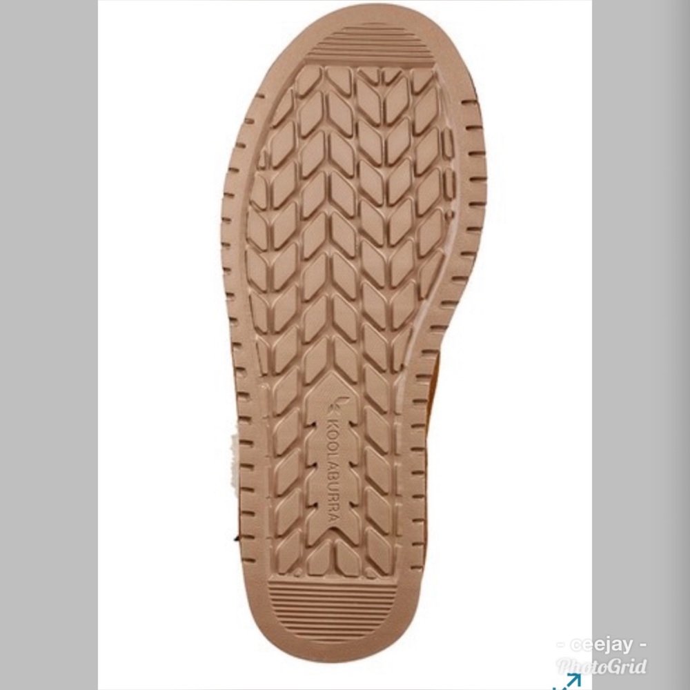KOOLABURRA bu UGGS - Victoria Tall Boots - Picture 5 of 5
